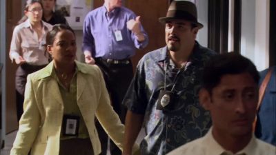 A fire drill ? Are you kidding ?
We have work to do. - Dexter