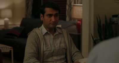 A giraffe walks into a bar, - The Big Sick