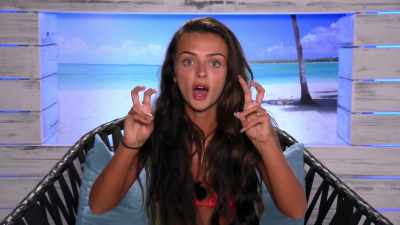 A girl has come in
that is Scott's type, - Love Island