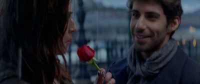 "A girl walking in the rain."
- Yeah! - Raabta