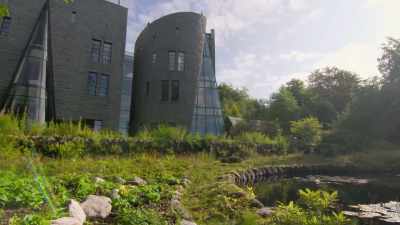 -- A glass pyramid, as high as the Skye
lighthouse, was created - Extraordinary Escapes with Sandi Toksvig