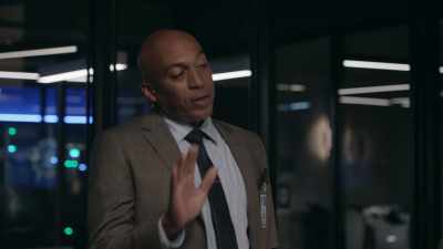 A good defense lawyer
can make an argument - The Rookie: Feds