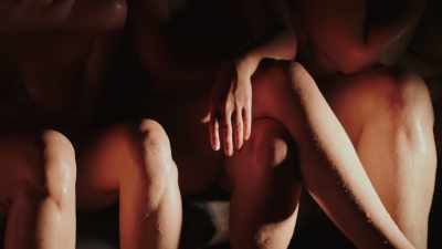A guy starts to talk to you - Smoke Sauna Sisterhood