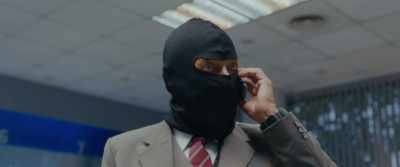 A helicopter from the
Halcán group is arriving, - The Heist of the Century