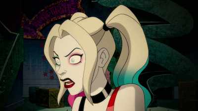 - A horse!
- [grunts] - Harley Quinn