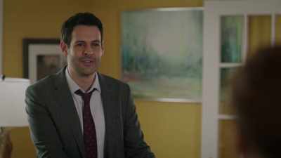 - A hunch?
- Mm-hmm. - Zoey's Extraordinary Playlist