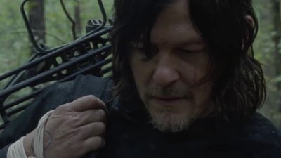 A hunter moves, - The Walking Dead