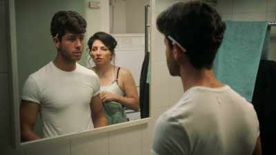A job, dirty. Boyfriends, beneath me. - Just Friends