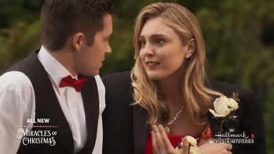 A job in Hawaii is just
something you can do - A Godwink Christmas: Second Chance, First Love