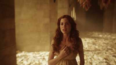 A king can play with love, - The Spanish Princess