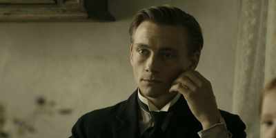 - A large piece for you.
- Pass along the plates. - A Fortunate Man