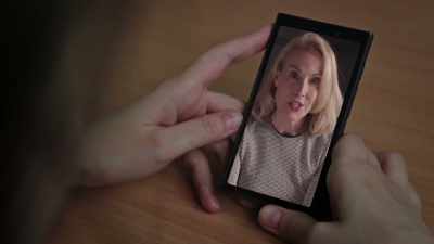 A life coach helps you
see the things - The Wrong Life Coach