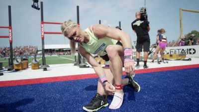A l'intérieur de mes baskets, - The Redeemed and the Dominant: Fittest on Earth