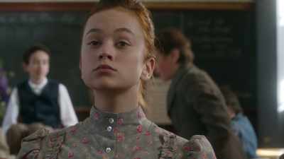a-little-closer-please-sil-vous-plait - Anne of Green Gables: Fire & Dew