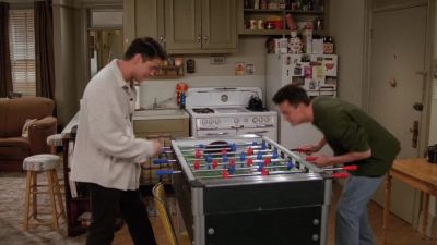 - A little foos?
- Absolutely! - Friends