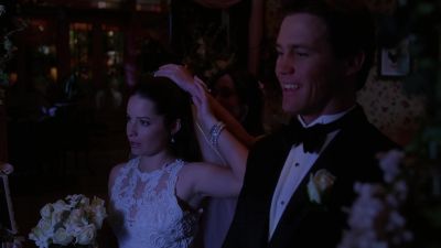 A little help here. - Charmed