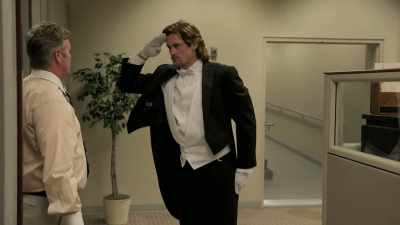 -A man.
-♪ On my own ♪ - On Becoming a God in Central Florida