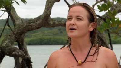 - A map! Perfect! I think.
- Oh, damn it. Damn it. - Naked and Afraid of Love