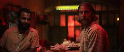 -A massage?
-Yes. A Swedish one. - Mrs. Davis