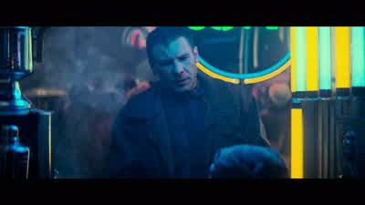 Woman: A minute. - Blade Runner