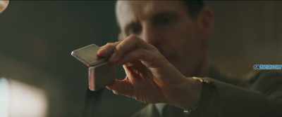 A mixture of ashes - De Gaulle