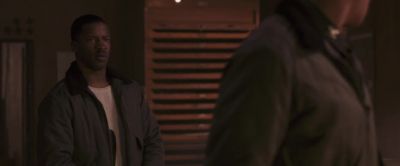 A moment, Colonel. - Red Tails