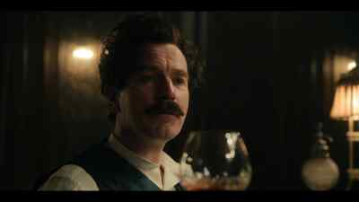 A toast. - A Gentleman in Moscow