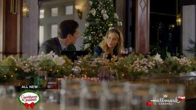 A "no" guy doesn't engage
in a charming conversation - If I Only Had Christmas