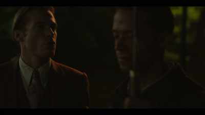 A paled-faced policeman,
a ride to the morgue. - Interview with the Vampire