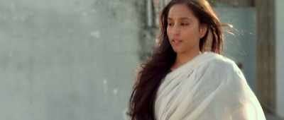 A pawn... a knight... a queen... - Mukkabaaz