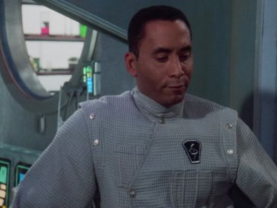 A place of commerce and diplomacy... - Babylon 5