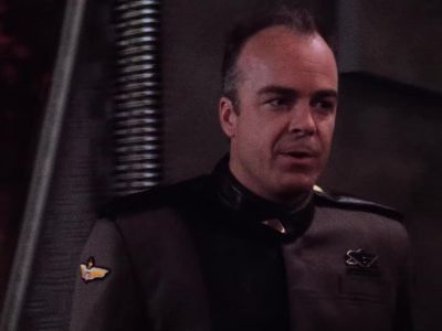 A place of commerce and diplomacy... - Babylon 5