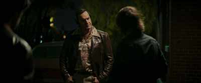 A policeman caught you
covered in blood, - Dusk for a Hitman