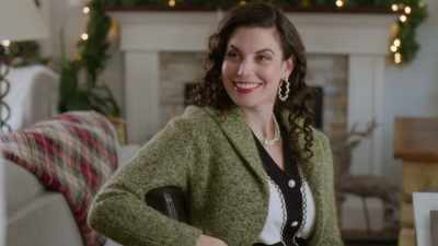-A potential client?
-A potential client. - The Secret Gift of Christmas