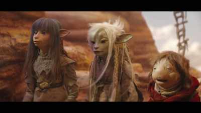 A powerful storm approaches, - The Dark Crystal: Age of Resistance