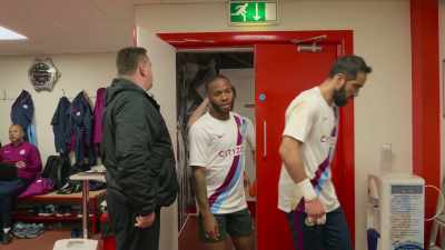 A previously unheard-of 100 points. - All or Nothing: Manchester City