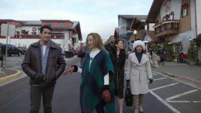 - A real Nutcracker Museum?
- Mm-hmm. - Cloudy with a Chance of Christmas