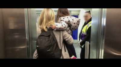 A really tall guy,
which I presume is the bodyguard. - The Tinder Swindler