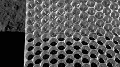 A retroreflector could be put
easily on the lunar surface - American Moon