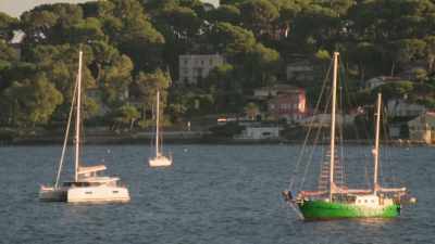 "A robin-breasted
sailing boat pulled in, - Write Around the World with Richard E Grant