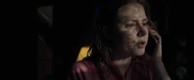 -A scream. A scream.
-[Alistair panting] - The Woman in the Window