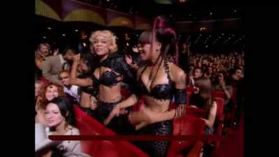 ♪ a scrub is a guy that can't
get no love from me ♪ - TLC Forever