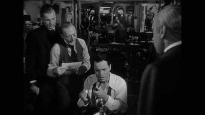 A seated king, an insolent press baron. - The Eyes of Orson Welles