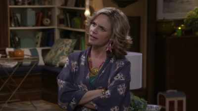 A sentence I shouldn't have to say: - Fuller House