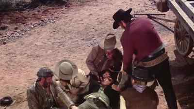 A severe wound across his neck. - Charro!