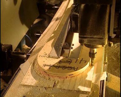 A SHAPING PROCEDURE
REFINES THE BOARD'S CONTOURS. - How It's Made