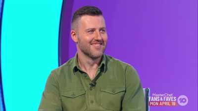 ..a shellfishy, seafoody dinner
with Joel from 'Neighbours'. - Would I Lie to You?