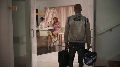 - A show room for what?
- Bathrooms. - Just Friends