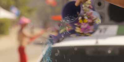 A shower of love, darlings! - An Unforgettable Year – Summer