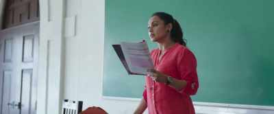 A solution is a homogenous mixture
of two or more substances. - Hichki